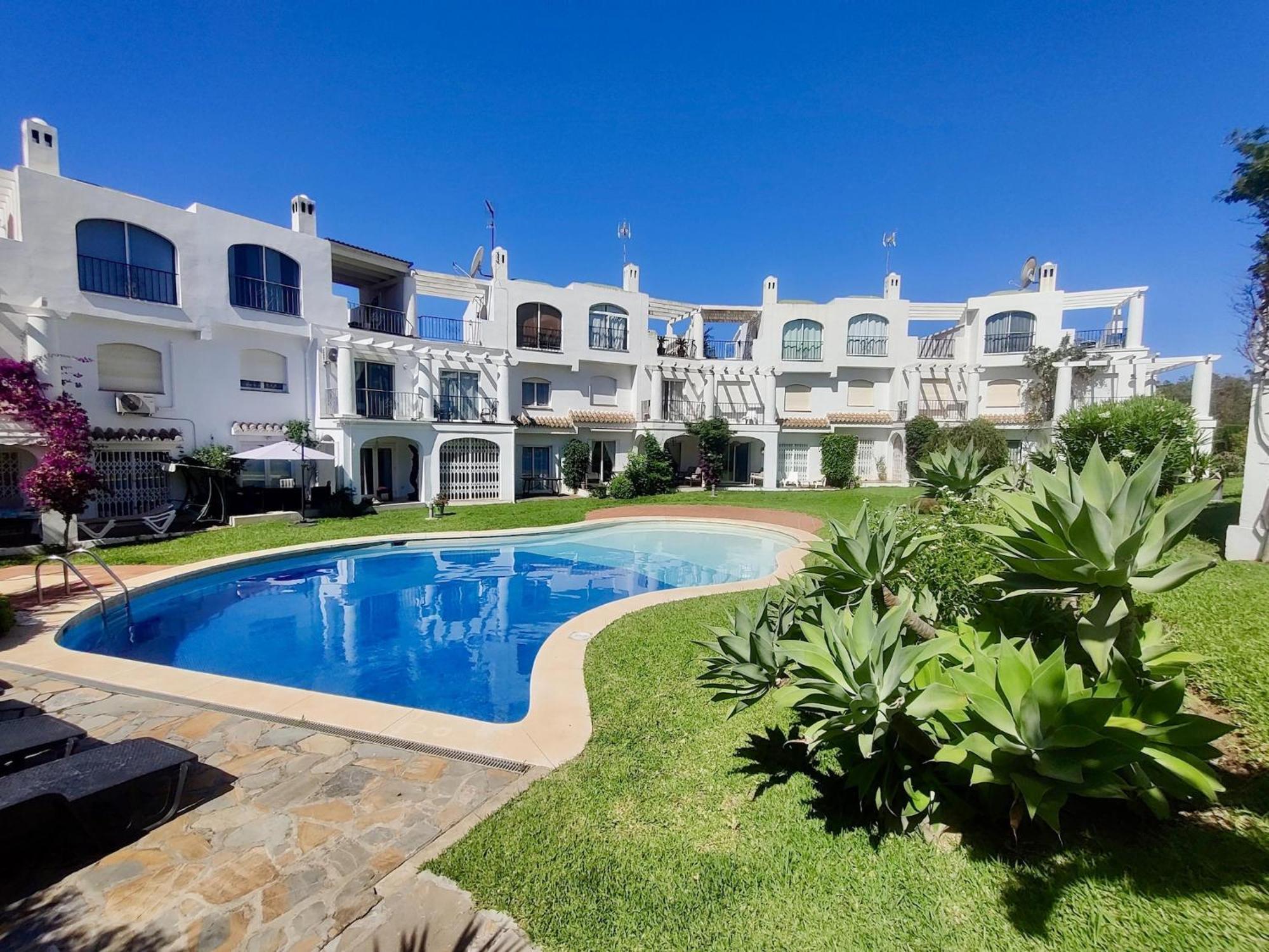 Belvilla By Oyo Altos Del Golf *